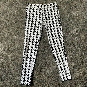 Patterned leggings